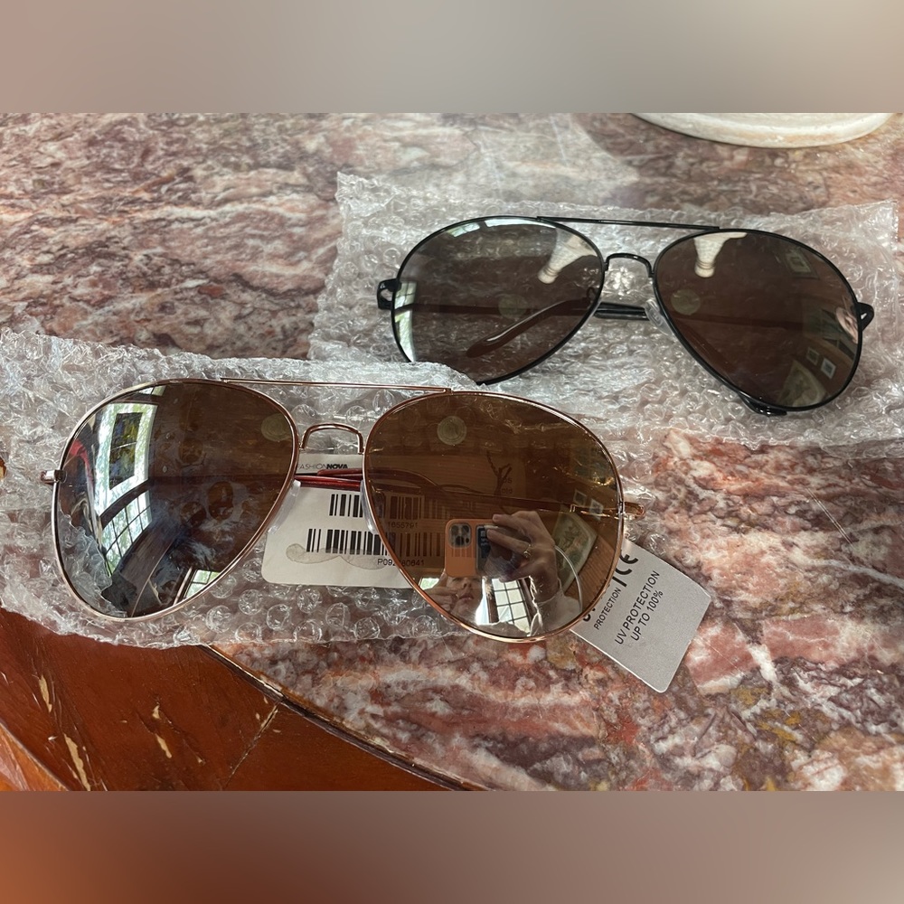 Fashion Nova She’s a Classic Aviator Sunglasses Bundle